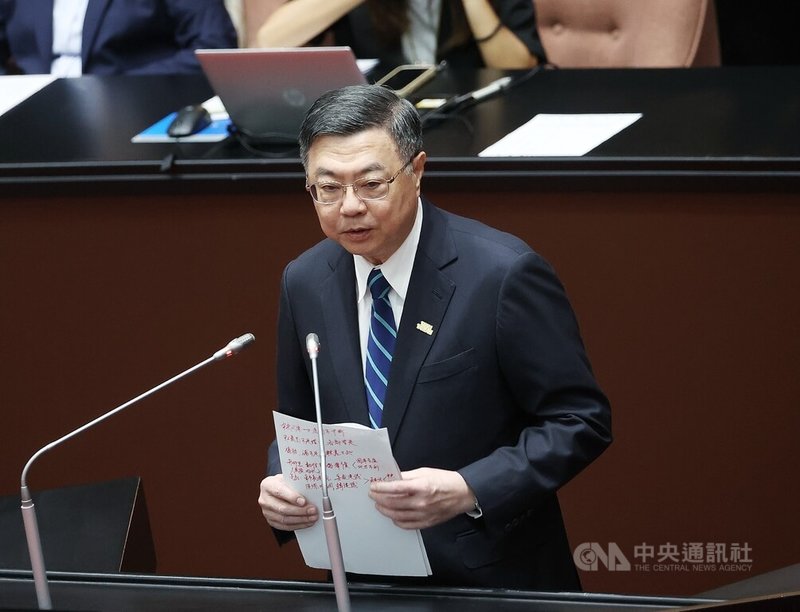 行政院長卓榮泰19日表示，行政院應立法院決議及各地方政府需求，辦理包括一般性補助款在內的新台幣878億元的追加預算，期待朝野立委能夠大力支持，並儘速審議通過，這是一般性補助爭議獲得解決的唯一解方。中央社記者郭日曉攝　114年8月19日