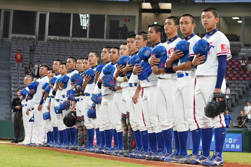 U15亞洲青少棒賽台灣隊（圖）19日交手泰國隊，最終在第4局以18比0提前獲勝，以預賽A組第2名晉級複賽。（中華民國棒球協會提供）中央社記者楊啟芳傳真　114年8月19日