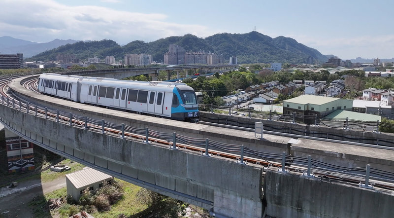 新北市政府捷運工程局19日表示,三鶯線工程進度達92.52%,全線29輛列車全數報到,接續將展開全線動態測試。(新北市捷運局提供)中央社記者趙敏雅傳真 114年8月19日