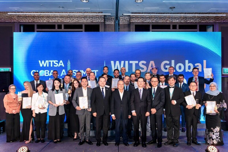2025全球資訊科技應用傑出貢獻獎（WITSA Global Awards）頒獎典禮，台灣一舉奪下5項大獎。（數發部數產署提供）中央社記者呂晏慈傳真　114年8月20日