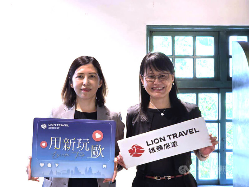 雄獅總經理賴一青(右)表示,歐洲市場是營運黑馬,受惠旅遊天數拉長,營業額比疫前成長2到3成,訂單能見度達明年6月。中央社記者江明晏攝 114年8月28日