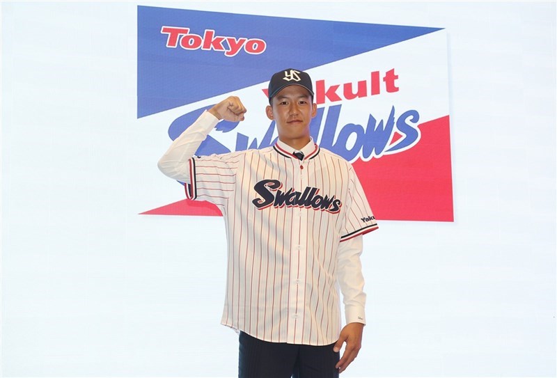 旅日東京養樂多燕子隊19歲投手徐翔聖（圖）29日二軍出賽，中繼投1局，投出1次三振、無失分，最快球速約149公里。（中央社檔案照片）
