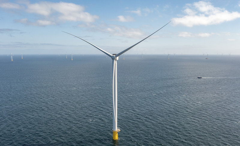 上緯投控29日宣布,與西門子歌美颯(Siemens Gamesa)及能源廠商RWE共同合作,使用可回收環氧樹脂,應用於英國Sofia離岸風場的可回收葉片。(西門子歌美颯提供)中央社記者潘智義傳真 114年8月29日