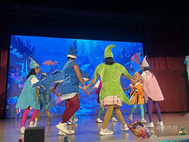 中國醫藥大學附設醫院與林增連慈善基金會合作,結合醫院交響樂團共同創作環保親子音樂劇,30日下午演出,盼透過輕鬆的音樂劇傳遞環保議題與觀念。中央社記者趙麗妍攝 114年8月30日