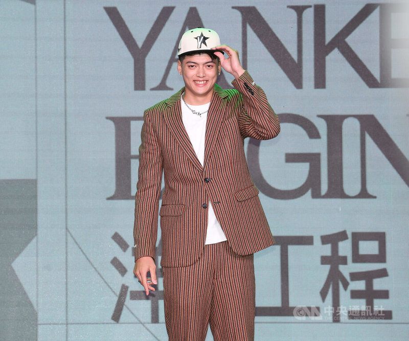 台灣職籃P.LEAGUE+選秀會2日晚間在台北登場,身高195公分、高中時期被譽為「南山飛人」的葉惟捷(圖)成為PLG選秀狀元,加入新球隊洋基工程。中央社記者謝佳璋攝 114年9月2日