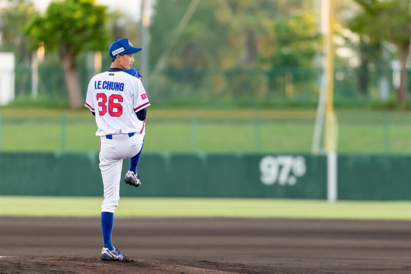 U18棒球世界盃台灣首戰,推派左投鍾亦恩先發。(棒協提供)