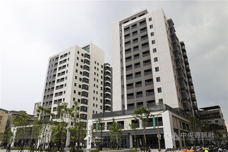 圖為中央直接興建的「萬華安居」社宅外觀。(中央社檔案照片)