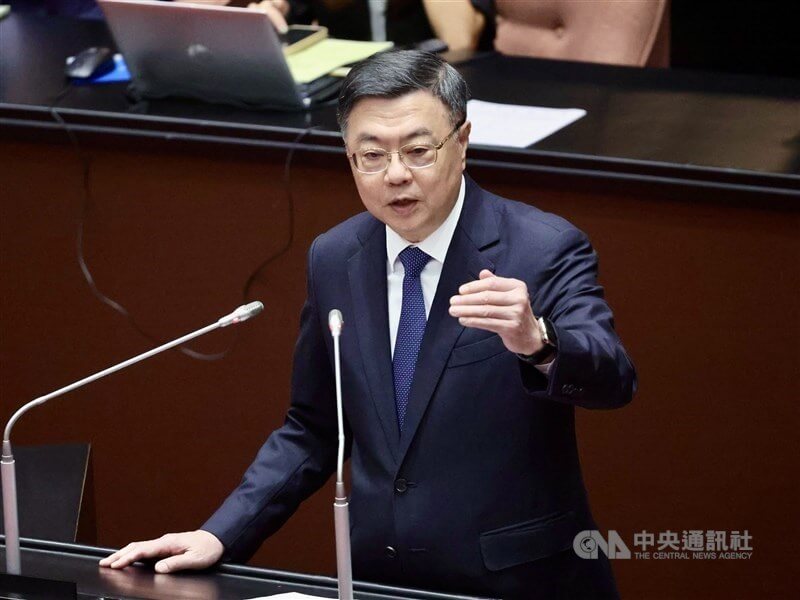 行政院長卓榮泰6日表示,下週就會提出韌性特別預算,若獲立院通過,1個月內可以啟動普發現金發放程序。(中央社檔案照片)