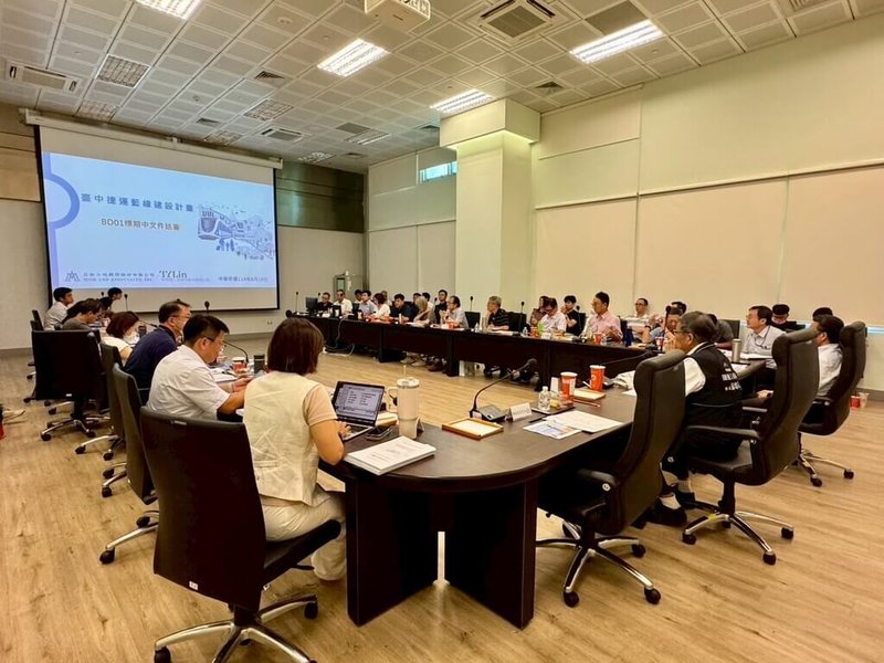 台中捷運藍線整體開工後,台中市政府8日表示,持續整合設計資源、加速審查流程,高架段細部設計期中報告已於8月完成審查,預計114年底前完成期末審查。(台中市府提供)中央社記者蘇木春傳真 114年9月8日