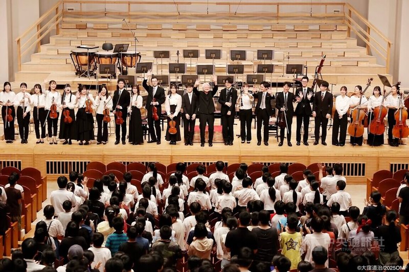 小澤征爾松本音樂節(Seiji Ozawa Matsumoto Festival)音樂會,由小澤征爾音樂塾管弦樂團演出,台灣有6名學子入選。(小澤征爾松本音樂節提供,大窪道治攝)中央社記者趙靜瑜傳真 114年9月8日