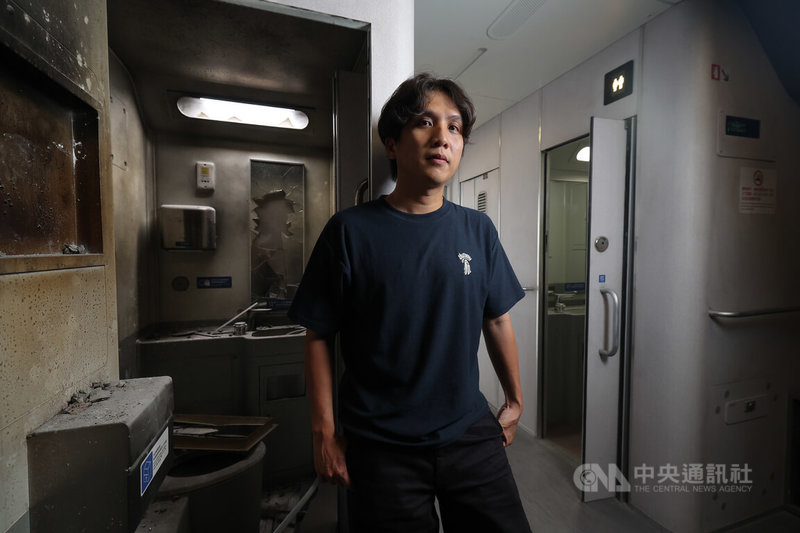 電影「96分鐘」導演洪子烜(圖)花10年打磨劇本,並引進好萊塢劇組使用的Previs特效預演拍攝,開拍前就事先演練拍攝可能會遇到的問題。中央社記者翁睿坤攝 114年9月10日
