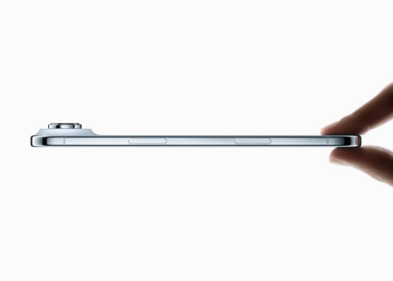 iPhone Air厚度僅5.6公釐,售價3萬6900元起。(圖取自蘋果公司網頁apple.com)