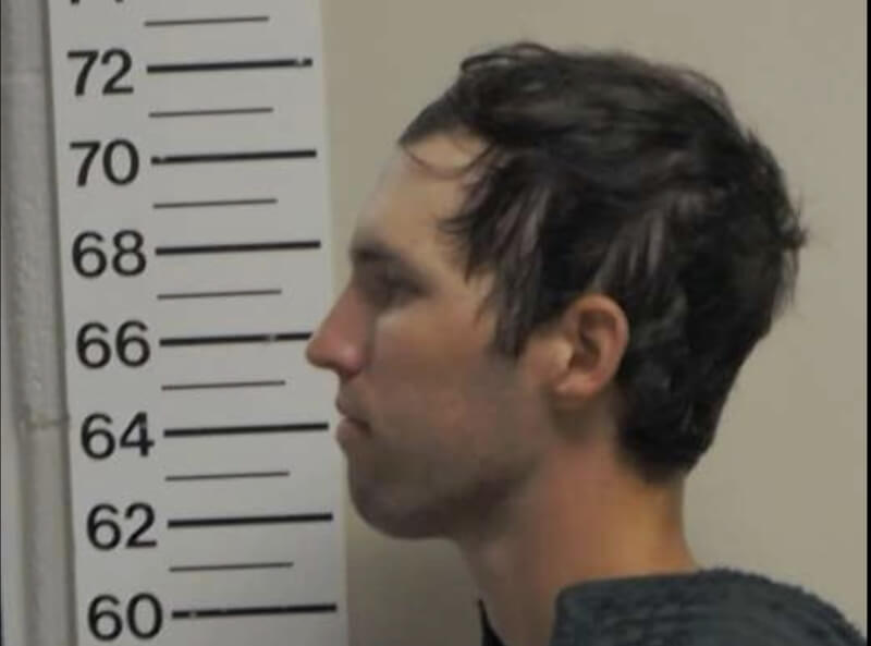 美國保守派網紅柯克10日遭槍殺，據報犯嫌是22歲猶他州高材生羅賓森（圖）。（Utah Department of Public Safety/Handout via 路透社）