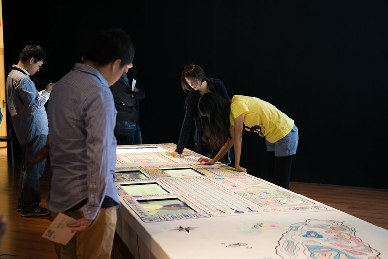 台灣當代藝術團體「豪華朗機工」10月將在台北當代藝術館推出個展「宇宙寫生」,曾於2012年「心動EMU」特展展出的作品「天氣好不好我們都要飛」也將重返當代館。(台北當代藝術館提供)中央社記者王寶兒傳真 114年9月14日