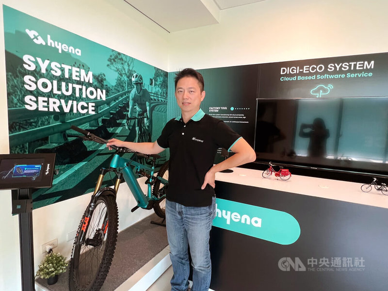 凱納股份有限公司董事長莊侑頲說,發展「數位生態系」(Digi-Ecosystem)平台,整合智慧製造、雲端診斷與騎行數據分析等,讓品牌與經銷商能追蹤車輛全生命週期狀態。中央社記者郝雪卿攝 114年9月15日