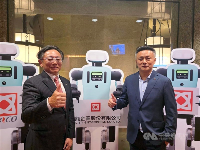 圖為能率集團二代董俊仁（左）、董俊毅（右）。 （中央社檔案照片）