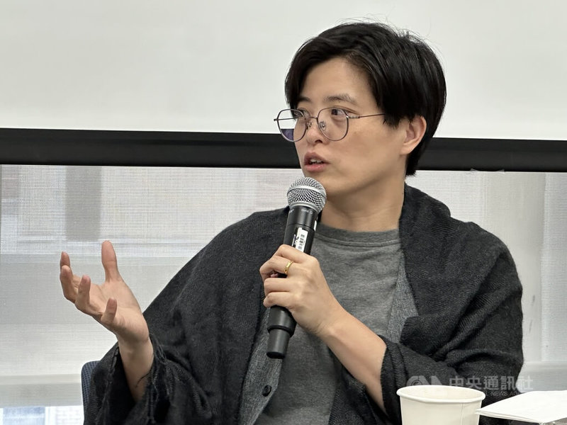 「臺灣漫遊錄」作者楊双子在哥大講座與讀者談小說創作、台灣歷史與國族認同。中央社記者廖漢原紐約攝 114年9月18日