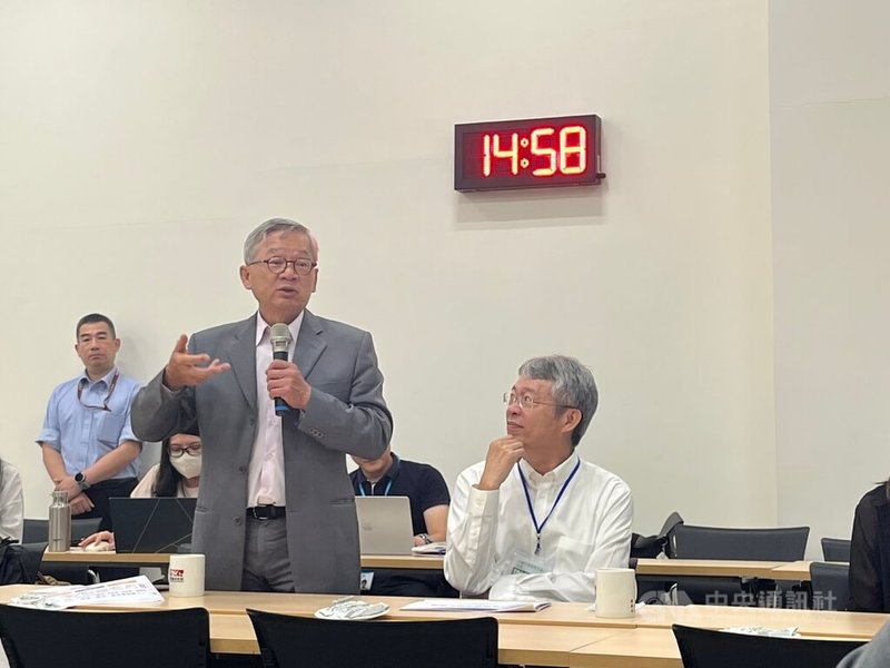 國科會主委吳誠文表示,大南方新矽谷智慧雨林產業創生計畫,今年優先推動智慧餐飲、健康照護產業,透過跨部會共同推動落實。中央社記者趙敏雅攝 114年9月19日