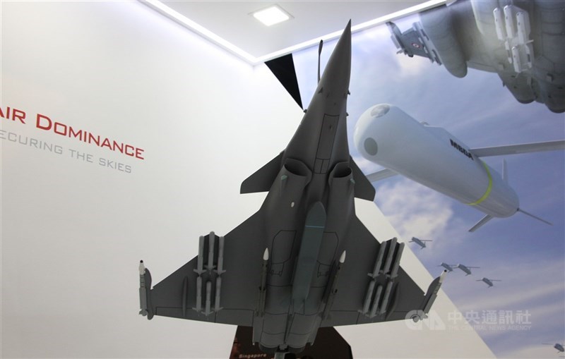 法製飆風戰機與配套武器模型（中央社檔案照片）