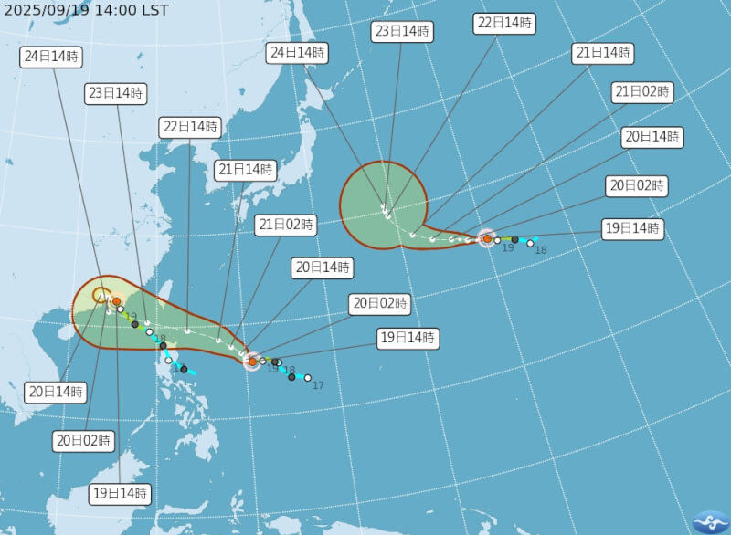 颱風米塔、樺加沙及浣熊路徑潛勢預報。(圖取自氣象署網頁cwa.gov.tw)