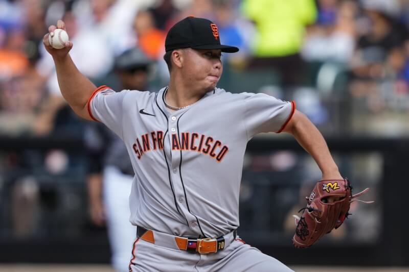 MLB舊金山巨人隊台灣投手鄧愷威。(美聯社)