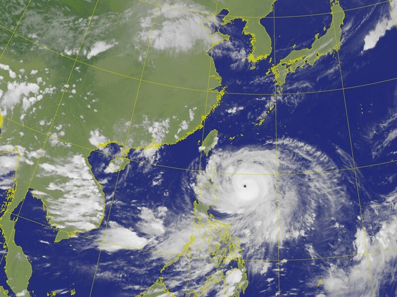 21日下午4時10分東亞衛星雲圖。(圖取自氣象署網頁cwa.gov.tw)