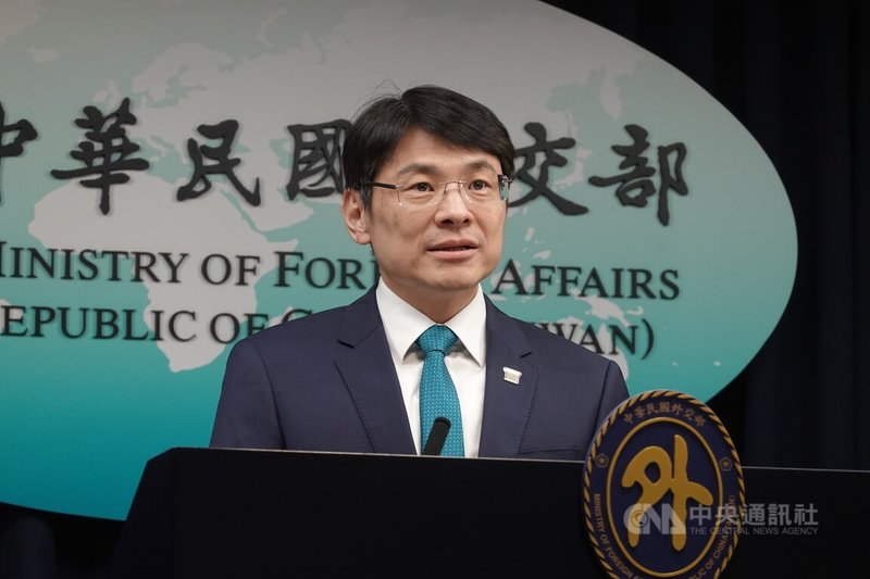 外交部23日舉行例行記者會,外交部發言人蕭光偉主持並回答媒體提問。中央社記者楊堯茹攝 114年9月23日