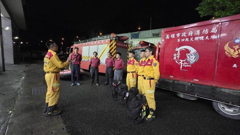 花蓮馬太鞍溪堰塞湖溢流，洪水沖入光復鄉致災。在高雄市長陳其邁指示下，高雄市消防局特搜大隊已完成人員、器材及車輛整備，隨時待命出發支援。（高雄市政府提供）中央社記者張已亷傳真  114年9月23日