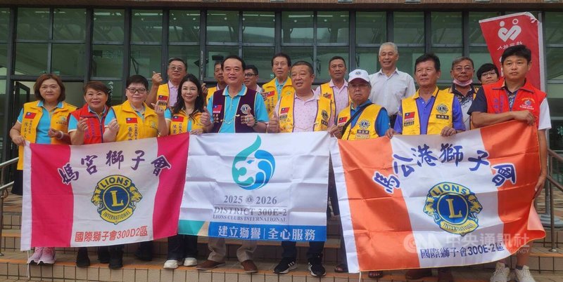 澎湖血液庫存吃緊,國際獅子會300E-2區年度「熱血救人 愛心無限」捐血活動,23日結合澎湖、西瀛、馬公港和媽宮4個獅子會,一連在澎湖展開4天捐血活動。中央社 114年9月23日