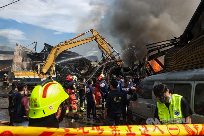 新北市樹林區西圳街一處連棟鐵皮屋工廠24日凌晨發生火警。（中央社檔案照片）