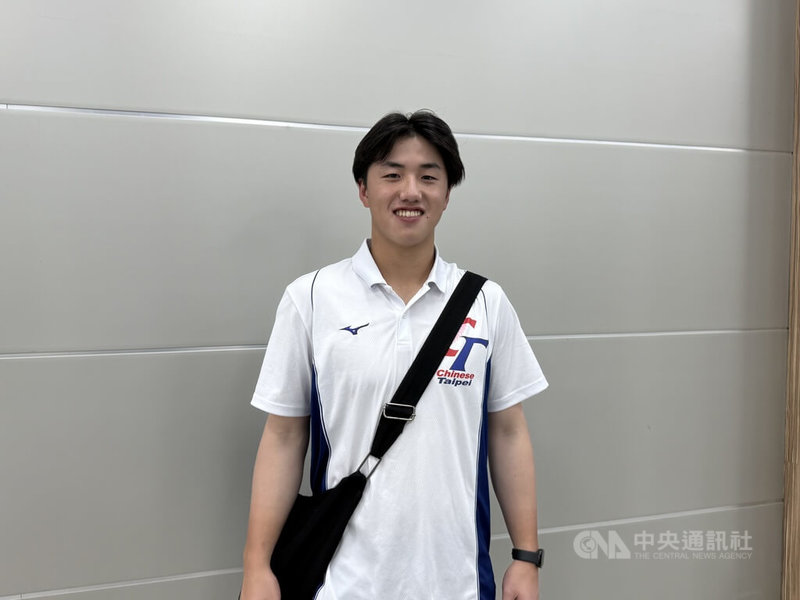 旅日歐力士猛牛隊19歲投手陳睦衡（圖）參與2025棒球亞錦賽，為個人首次成棒國際賽，他30日表示，在展開職業生涯才算專職投球，自認還要更認真研究投球。中央社記者謝靜雯攝  114年9月30日