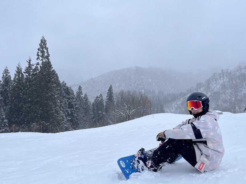 滑雪運動逐漸被越來越多台灣民眾喜愛，成為冬季旅遊熱門選擇。根據統計，台灣滑雪人口已突破4萬人，「出國滑雪」不再是極限運動愛好者的專利，已延伸至親子、家庭與休閒族群。（讀者提供） 中央社記者陳婕翎傳真  114年10月1日