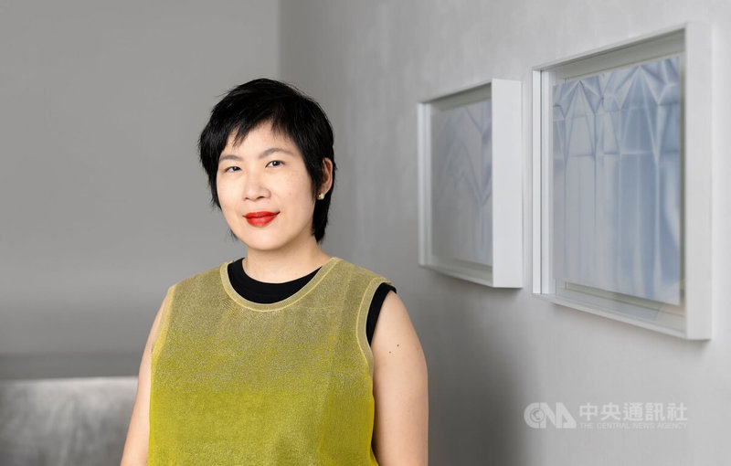 新北市美術館4日推出「新美駐地」開放工作室計畫,台灣藝術家陳庭榕(圖)應邀以聲音為創作核心,探索「勞動、聲音與娛樂」之間的關係。(新北館提供,攝影:Eva Kelety)中央社記者黃旭昇新北市傳真 114年10月4日