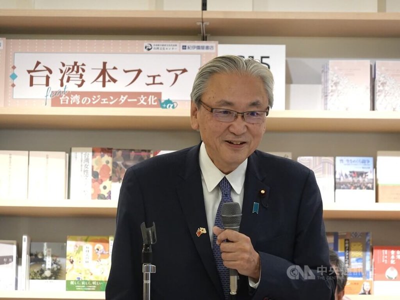 自民黨新任黨主席高市早苗即將成為日本第一位女首相。對台灣極友好的日本跨黨派國會議員組成的「日華議員懇談會」會長古屋圭司6日對台媒表示,「高市與台灣的關係非常密切,是日華議員懇談會幹部之一」。中央社記者楊明珠東京攝 114年10月6日