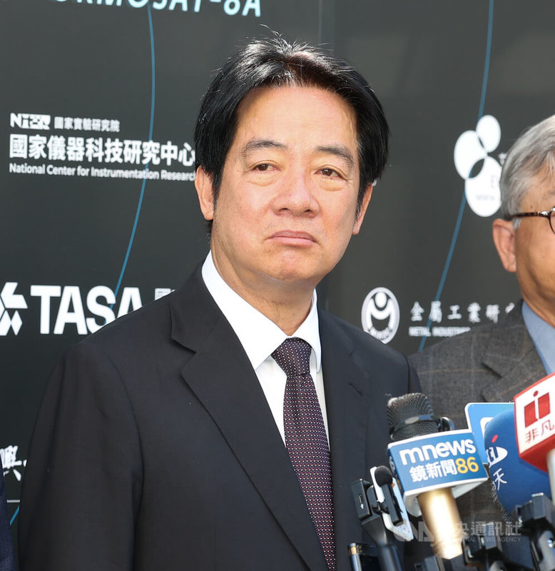 網紅「館長」陳之漢在網路直播時突喊斬首總統,引發爭議。總統賴清德(圖)7日受訪表示,台灣這個時候需要的是愛心、團結,而不是發表仇恨言論甚至訴諸暴力,這對國家沒有好處。中央社記者謝佳璋攝 114年10月7日