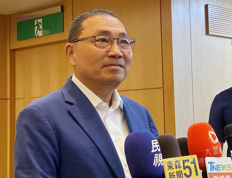 國民黨主席18日改選，新北市長侯友宜（圖）8日接受媒體聯訪表示，每一位願意參選黨主席的人，都是在承擔責任、勇於面對挑戰。他強調，國民黨此刻更需要務實穩健的領導人。中央社記者黃旭昇新北攝  114年10月8日
