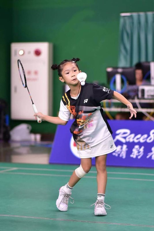 2025生麗羽你同行國小暨親子分齡賽12日在台中朝馬運動中心進行,接觸羽球僅1年半、就讀南屯國小的彭品霏(圖)拿下國小二年級女子單打冠軍。(樂升數位行銷提供)中央社記者黎建忠傳真 114年10月12日