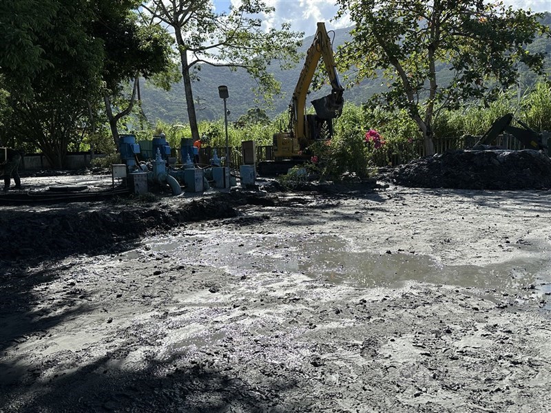 凱基人壽自10月10日起提供花蓮光復鄉援助志工團體保險，為支持災區重建，凱基人壽宣布將回捐相當於本案全數保費的金額給衛福部。（中央社檔案照片）