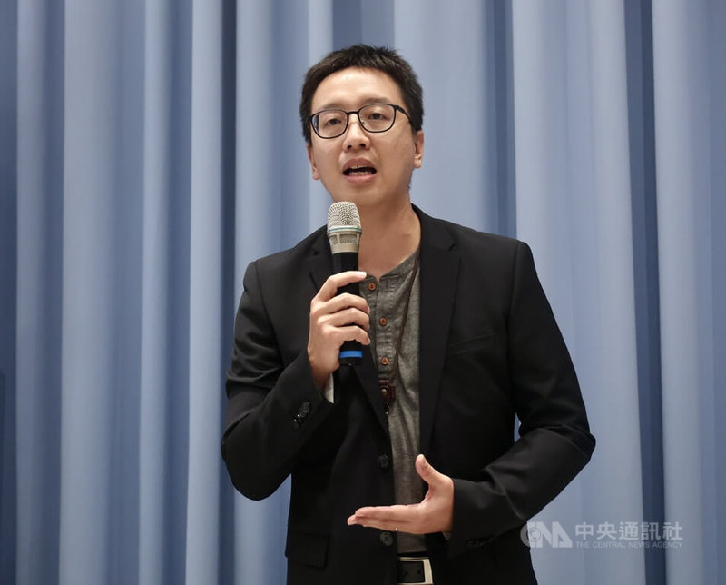 2025台灣國際民族誌影展16日開幕,影展主席林浩立(圖)出席記者會表示,今年選片不是大家可能想像的片,主題定為「後/工業傳說」,相信會是接近現代的作品呈現。中央社記者張皓安攝 114年10月16日