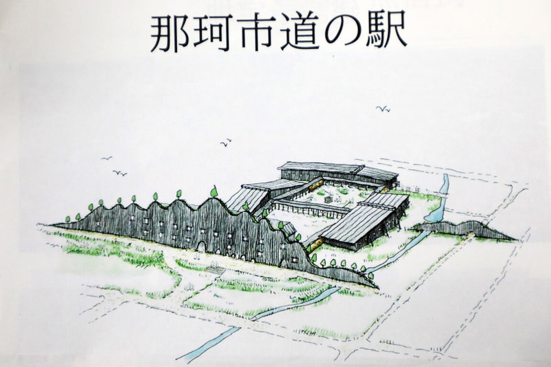 日本那珂市長先﨑光17日拜會台南市長黃偉哲,並宣布將在那珂市「道之驛」周邊道路命名為「台南道」。(台南市政府提供)中央社記者張榮祥台南傳真 114年10月17日