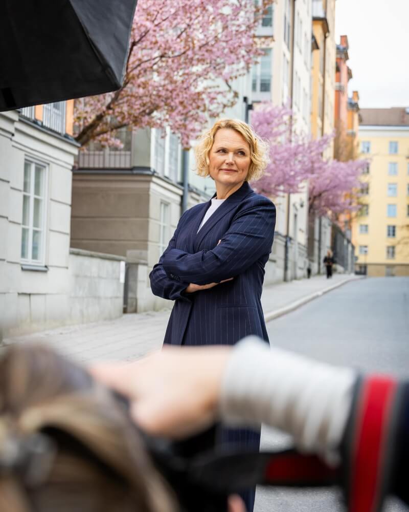 瑞典中間黨黨主席哈特15日辭職，她表示擔任黨主席期間受到持續的威脅與仇恨讓她感到自己無法正常運作。（圖取自facebook.com/annakarin.hatt.9）