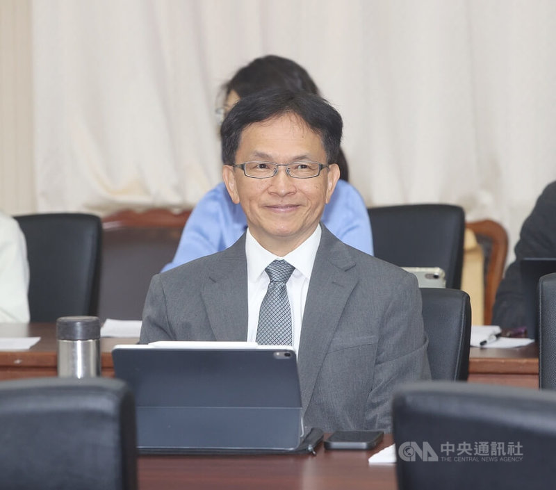立法院交通、教育及文化委員會聯席會議20日審查行政院提名國家通訊傳播委員會(NCC)委員人事案,排審NCC委員並為主任委員被提名人蔣榮先(圖)。中央社記者郭日曉攝 114年10月20日