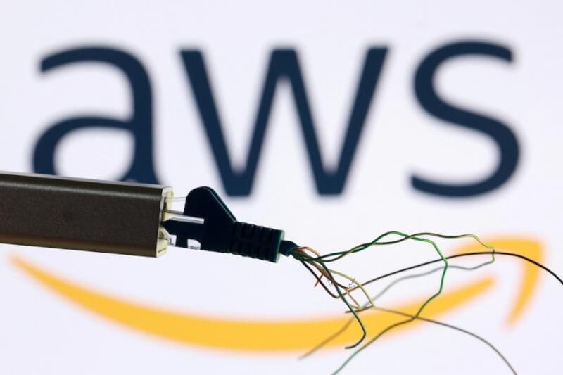 亞馬遜公司旗下雲端服務「亞馬遜網路服務」(AWS)20日網路中斷,影響全球數千個網站。(路透社)