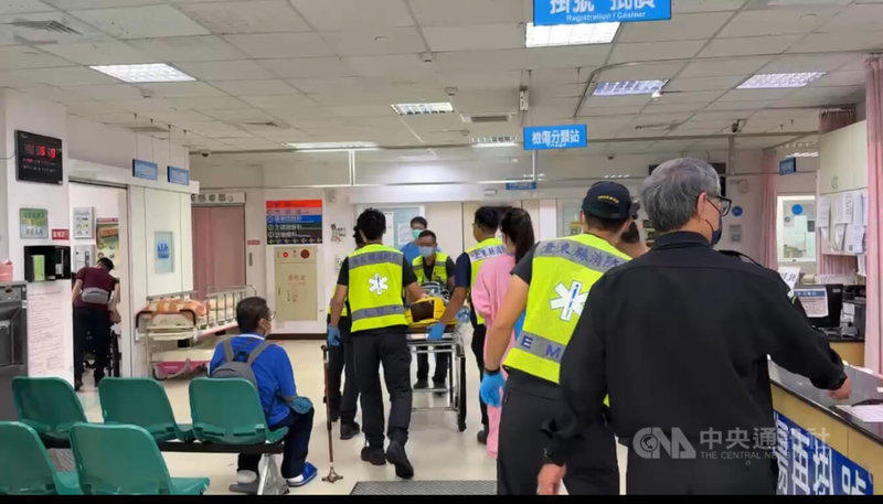 台東市22日上午發生76歲婦女過馬路遭休旅車撞飛，送醫不治，警方將進一步調查事發原因。中央社記者盧太城台東攝 114年10月22日