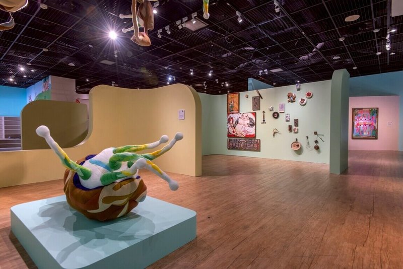 高雄兒童美術館推出全新藝術教育展「生活藏寶圖」,展期至2027年1月3日。展覽集結13名台灣藝術家作品,引導孩童探索日常生活中的的藝術寶藏。(高雄市文化局提供)中央社記者林巧璉傳真 114年10月23日