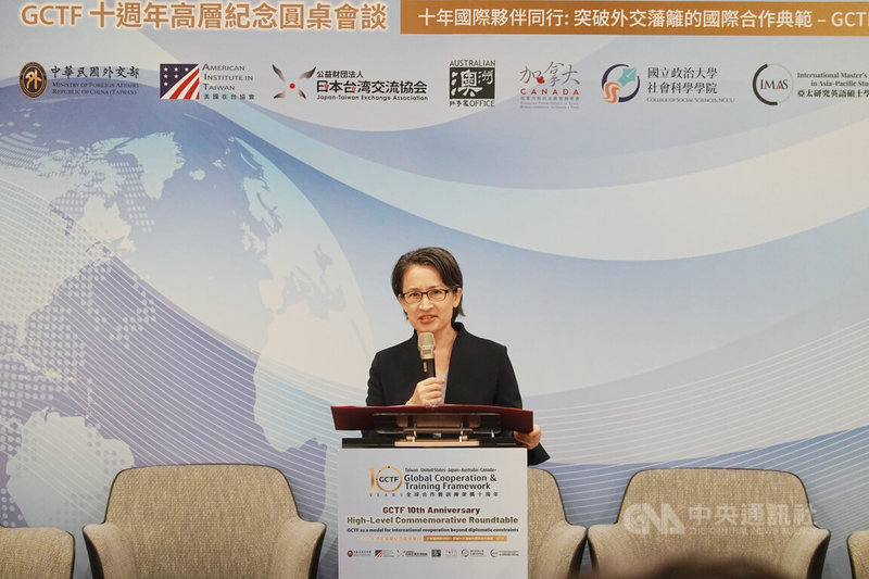 副總統蕭美琴23日出席全球合作暨訓練架構(GCTF)成立10週年圓桌論壇,並於致詞時強調,台灣能幫忙,也正在幫忙。中央社記者楊堯茹攝 114年10月23日