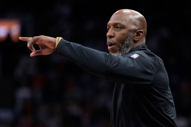 NBA波特蘭拓荒者總教練畢拉普斯(圖)23日被捕。(路透社)