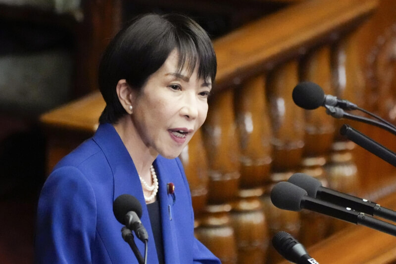 日本首相高市早苗24日發表上任後的首場施政演說。(共同社)