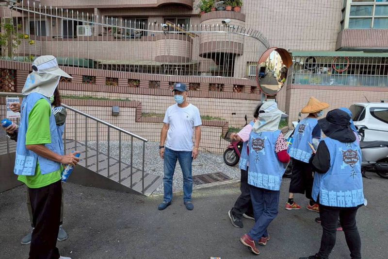 台南市27日新增1例登革熱本土病例,市府持續對病例居住地、工作地等區域加強孳生源清除及環境巡檢。(台南市政府提供)中央社記者楊思瑞台南傳真 114年10月27日