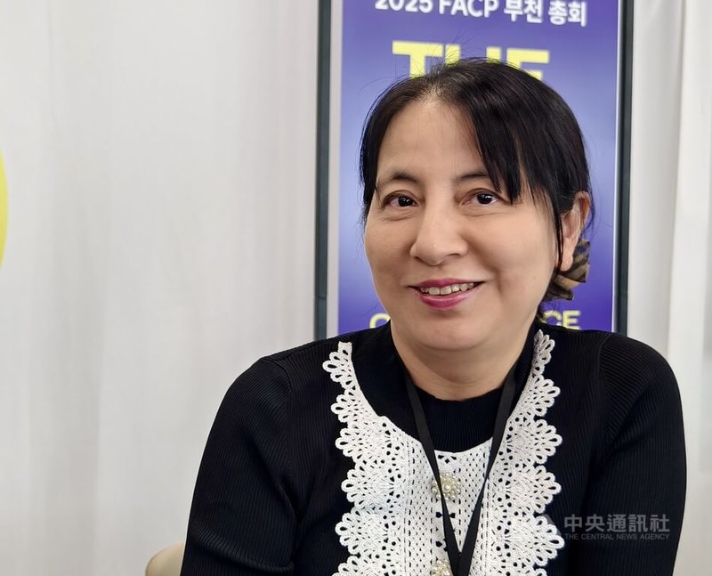 台北市立交響樂團團長郭佩瑜(圖)表示,指揮、團員與專屬音樂廳是一個交響樂團發展的3大關鍵,「北市交成立超過50年,一直缺乏好的排練與演出場地,我們都很期待北市音樂與圖書中心完工的那一刻」。中央社記者趙靜瑜攝 114年10月27日